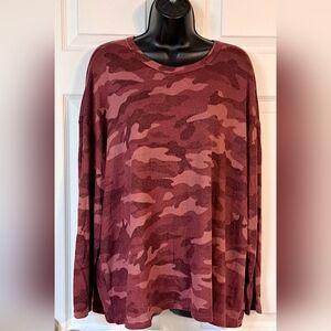 Old Navy Pink & Red Camo Pullover Top